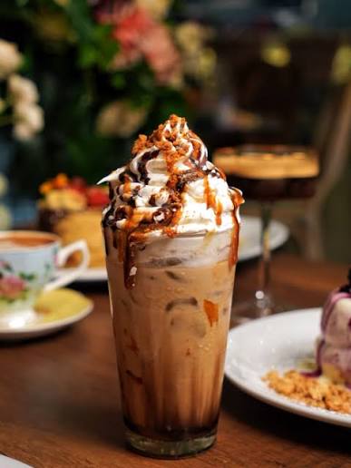 Caramelo Ice Cream Latte